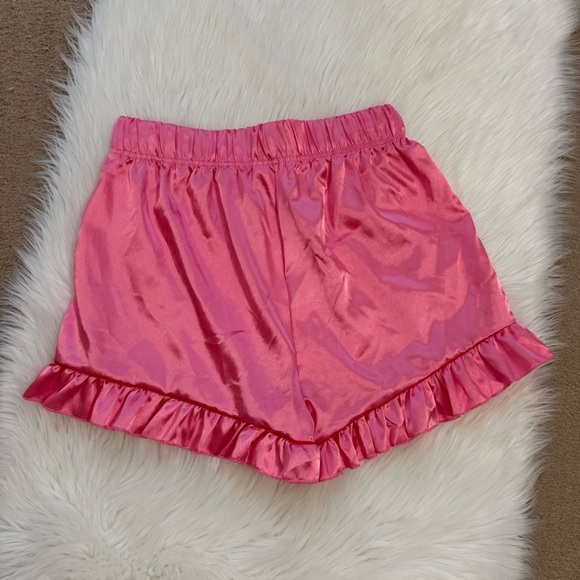 Rampage Pink Satin Ruffle Shorts with Red Bow Large - Picture 4 of 5